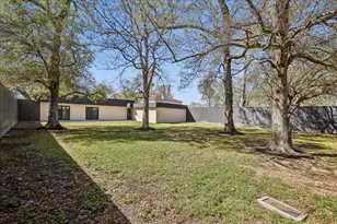 1150 Ivy Ln, Beaumont, TX 77706 - Photo 31