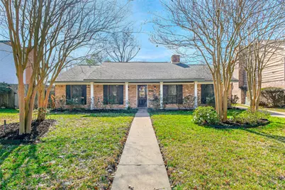 5607 Oak Trail Lane, Houston, TX 77091 - Photo 1