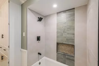 5607 Oak Trail Lane, Houston, TX 77091 - Photo 45