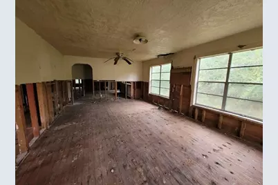 7128 Panther Run, Orange, TX 77632 - Photo 3