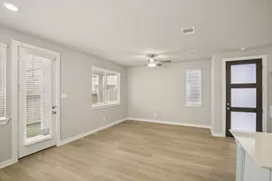 4214 Farm Holw St, Houston, TX 77080 - Photo 11