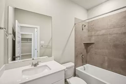 4214 Farm Hollow Street, Houston, TX 77080 - Photo 31