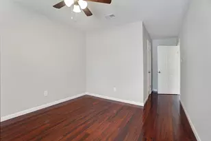 1833 Country Village Blvd, Humble, TX 77338 - Photo 11