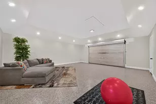 8906 Seber Dr, Tomball, TX 77375 - Photo 37
