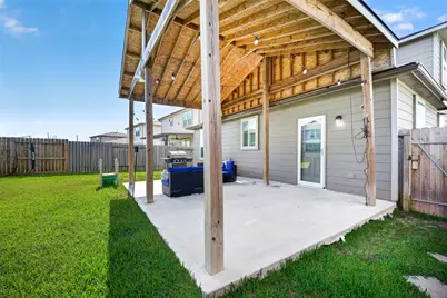7031 Hobby Wind Ridge Drive, Houston, TX 77075 - Photo 39