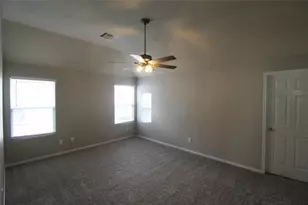 2834 Iris Valley Way, Houston, TX 77038 - Photo 9