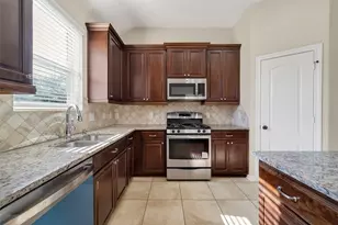 19327 N Cottonwood Green Ln, Cypress, TX 77433 - Photo 21