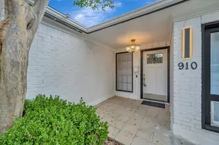 910 Beachcomber Ln, Houston, TX 77062 - Photo 3