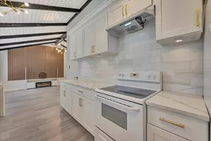 910 Beachcomber Ln, Houston, TX 77062 - Photo 29