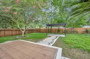 910 Beachcomber Ln, Houston, TX 77062 - Photo 45
