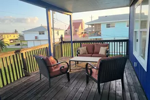 16527 Lewis Scott Rd, Galveston, TX 77554 - Photo 17