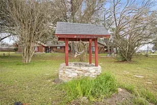 9418 Co Rd 423, Navasota, TX 77868 - Photo 17