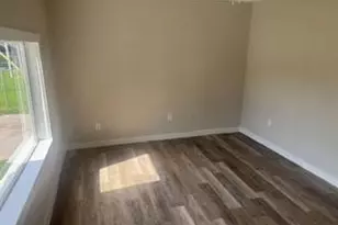 702 E Park St, Sugar Land, TX 77498 - Photo 3