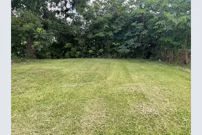 702 E Park Street, Sugar Land, TX 77498 - Photo 13