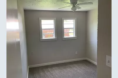 702 E Park Street, Sugar Land, TX 77498 - Photo 7