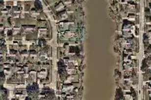 702 E Park St, Sugar Land, TX 77498 - Photo 15