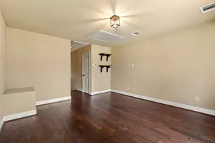 108 Harbour Town Dr, Conroe, TX 77356 - Photo 17