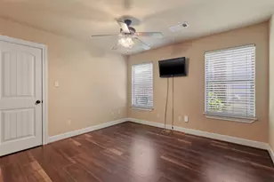 108 Harbour Town Dr, Conroe, TX 77356 - Photo 13