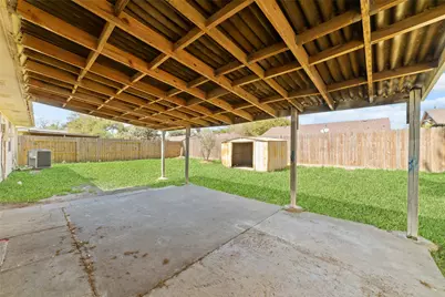 13502 Wells River Drive, Houston, TX 77041 - Photo 19