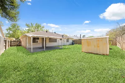 13502 Wells River Drive, Houston, TX 77041 - Photo 21