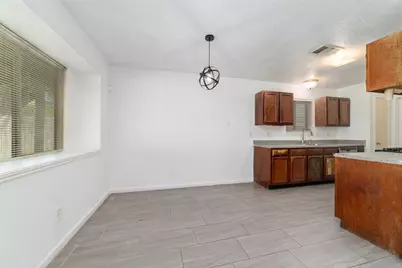 13502 Wells River Drive, Houston, TX 77041 - Photo 7