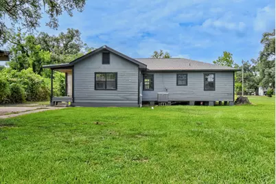 6615 Live Oak Drive, Jones Creek, TX 77541 - Photo 5