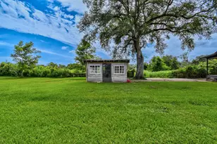 6615 Live Oak Dr, Jones Creek, TX 77541 - Photo 37