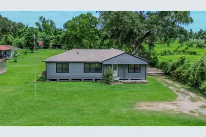 6615 Live Oak Drive, Jones Creek, TX 77541 - Photo 1