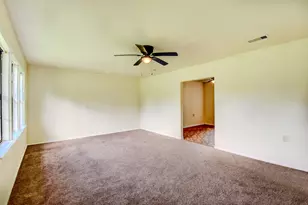 6615 Live Oak Dr, Jones Creek, TX 77541 - Photo 9