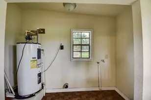 6615 Live Oak Dr, Jones Creek, TX 77541 - Photo 17