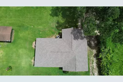 6615 Live Oak Drive, Jones Creek, TX 77541 - Photo 7