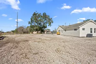 11610 E Palmsprings Dr, Houston, TX 77034 - Photo 19