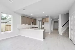 5718 Sandhill Oak Trl, Houston, TX 77066 - Photo 13