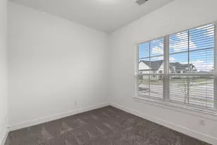 11820 S Pavillion Dr, Mont Belvieu, TX 77523 - Photo 7