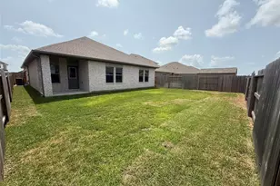 1923 Stargazer Ln, Angleton, TX 77515 - Photo 25