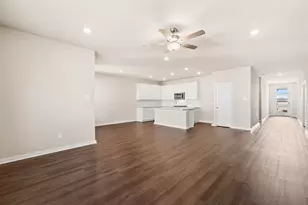 1923 Stargazer Ln, Angleton, TX 77515 - Photo 9