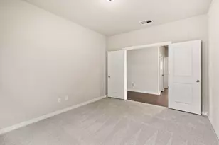 1923 Stargazer Ln, Angleton, TX 77515 - Photo 15