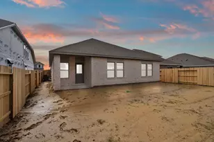 1923 Stargazer Ln, Angleton, TX 77515 - Photo 25