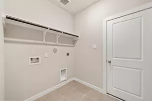 1923 Stargazer Ln, Angleton, TX 77515 - Photo 23
