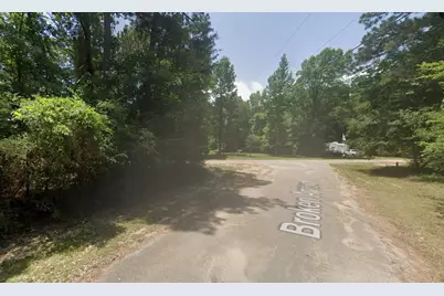 223 Broken Arrow, Onalaska, TX 77360 - Photo 3