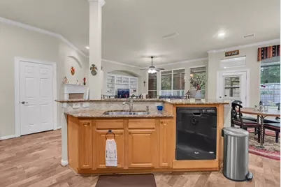 2 Marlowe Way, Conroe, TX 77384 - Photo 17