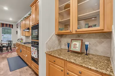2 Marlowe Way, Conroe, TX 77384 - Photo 15