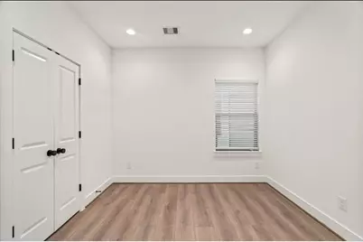 816 Curtin Street #D, Houston, TX 77018 - Photo 11