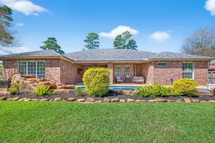 4402 Park Bend Dr, Baytown, TX 77521 - Photo 47