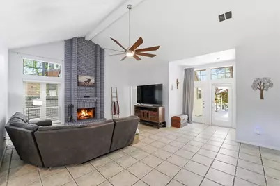 5727 Manor Forest Drive, Kingwood, TX 77339 - Photo 9