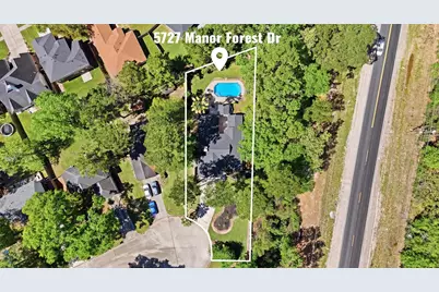 5727 Manor Forest Drive, Kingwood, TX 77339 - Photo 5