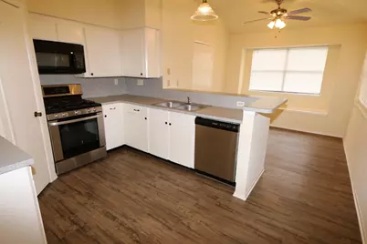 21134 Park Mount Drive, Katy, TX 77450 - Photo 5