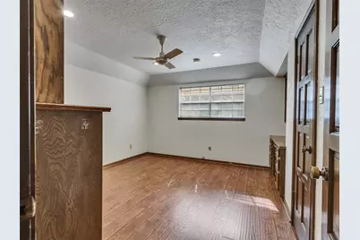 8 Shadowood Street, Conroe, TX 77304 - Photo 21