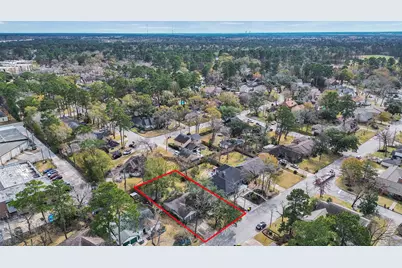 8 Shadowood Street, Conroe, TX 77304 - Photo 33