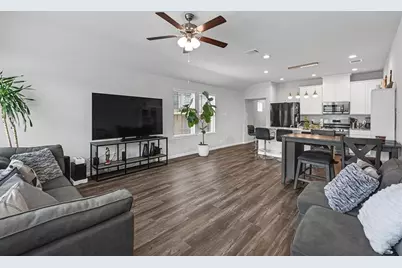 487 Long Beach Bay Drive, Katy, TX 77493 - Photo 9